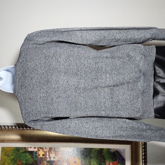 Select Trend Cardigan Sweater - Picture 4 of 6